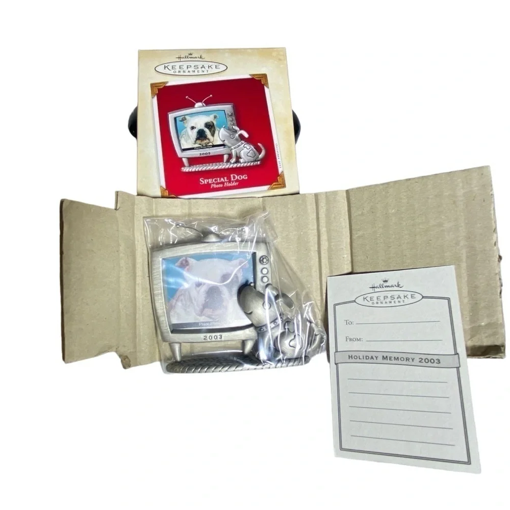 NWT Hallmark Vintage 2003 Metal Special dog photo holder Holiday Memories